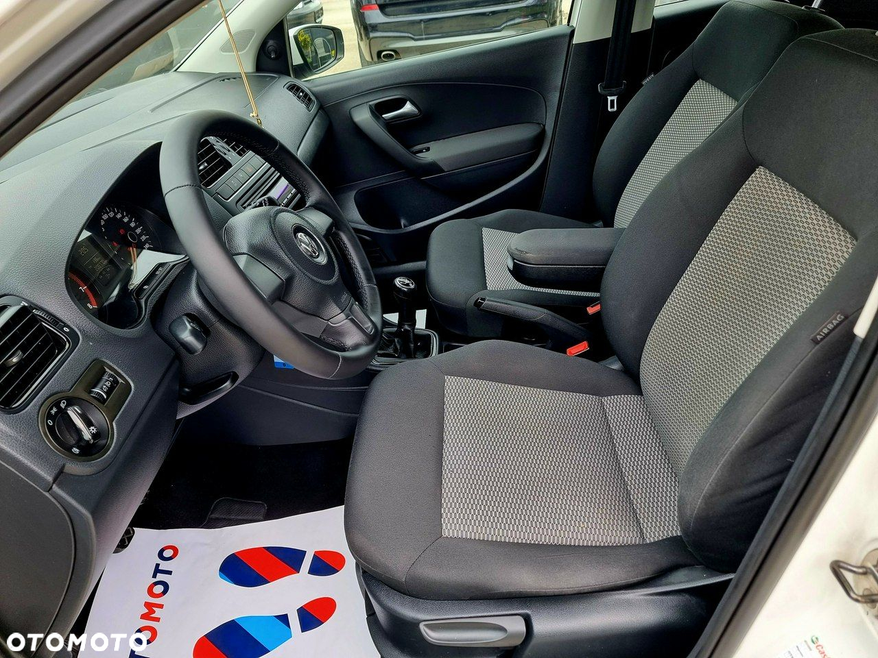 Volkswagen Polo - 10