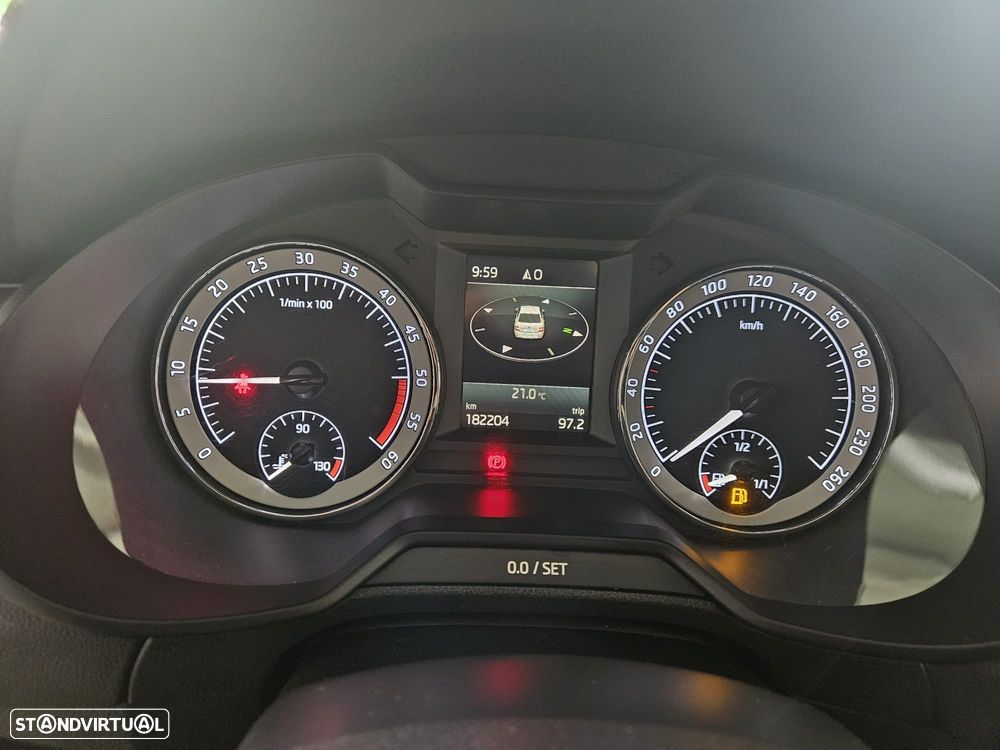 Skoda Octavia 1.6 TDI Ambition - 17