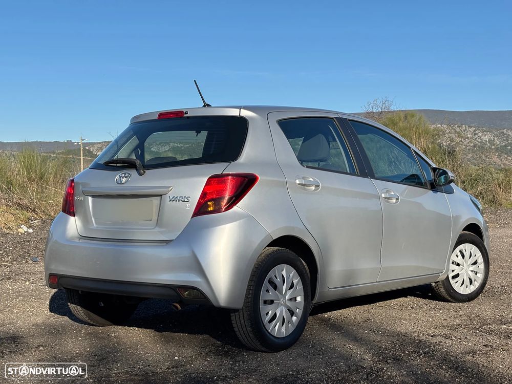 Toyota Yaris 1.4 D-4D ACtive+AC - 29