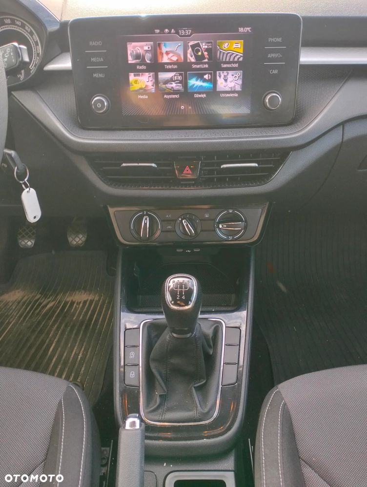 Skoda Fabia 1.0 Ambition - 14