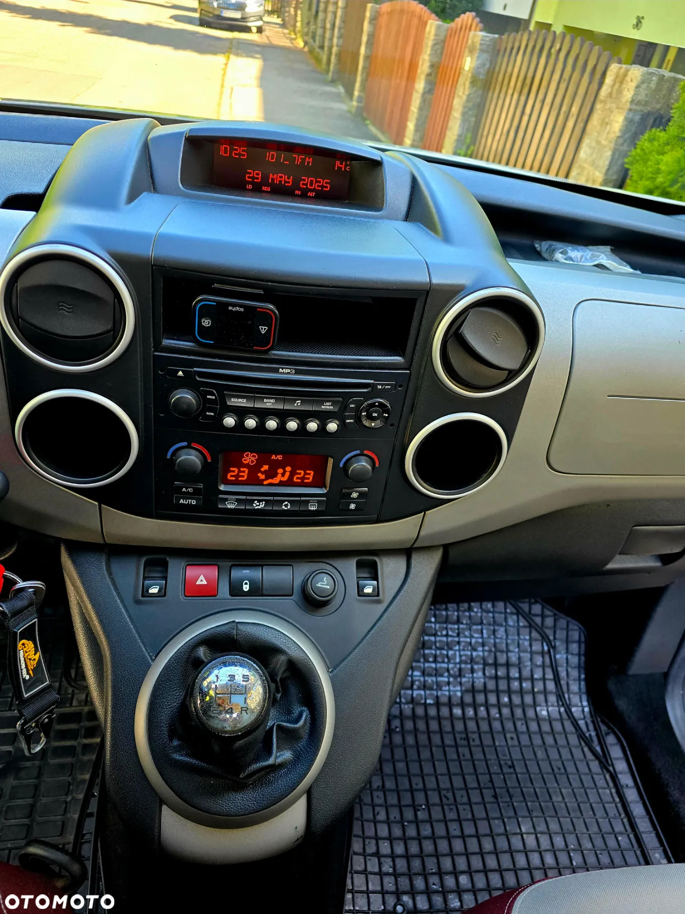 Citroën Berlingo II 1.6 HDi Multispace - 6