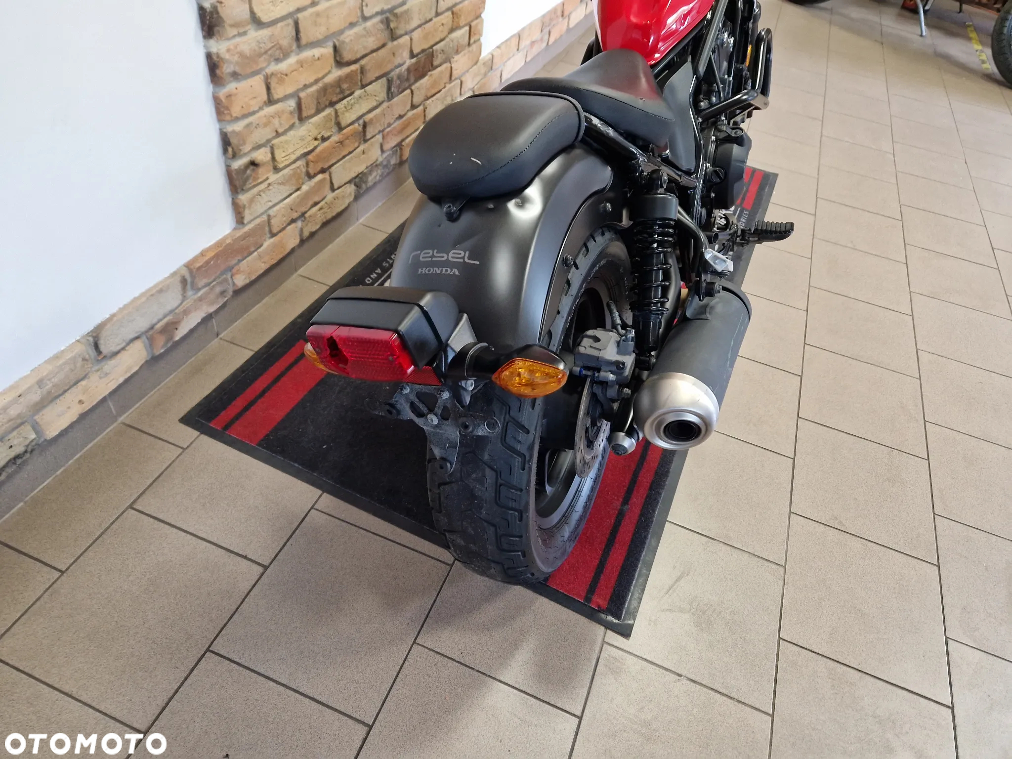 Honda CMX - 25