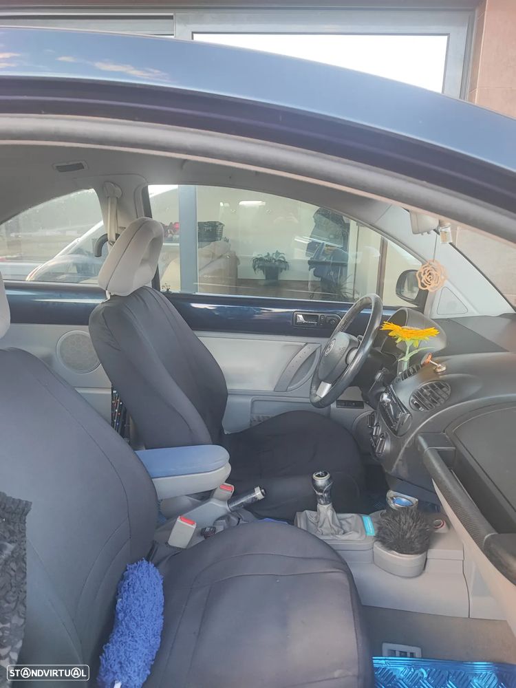 VW New Beetle 1.9 TDi - 11