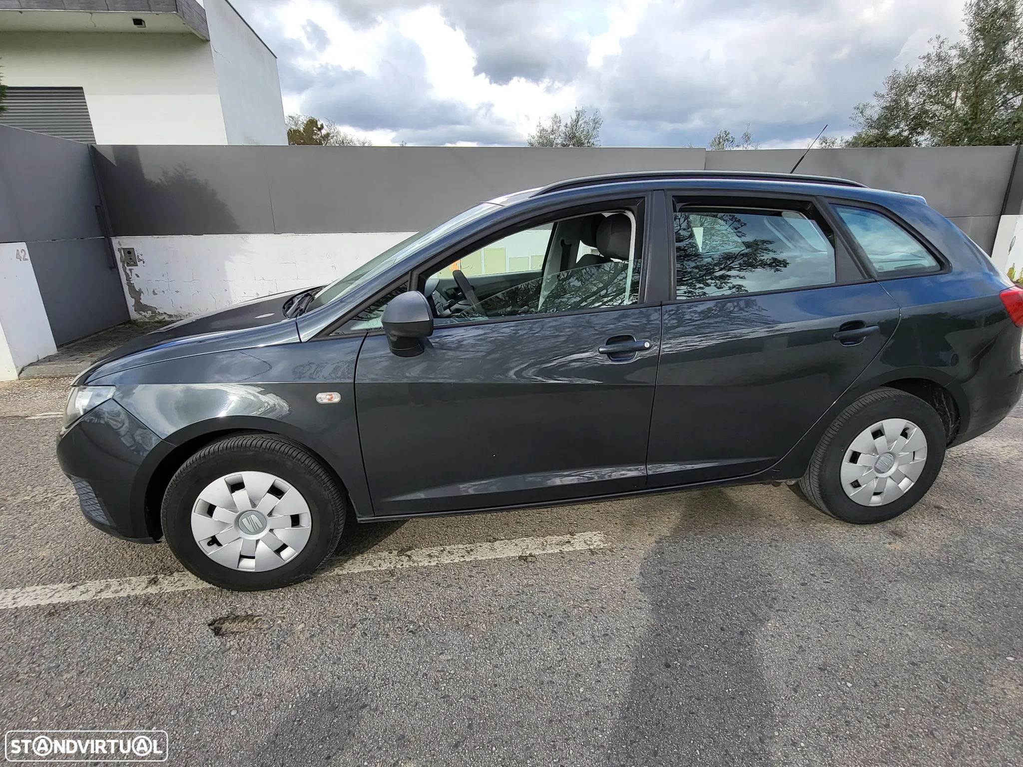 SEAT Ibiza 1.2 TDi Reference DPF - 26