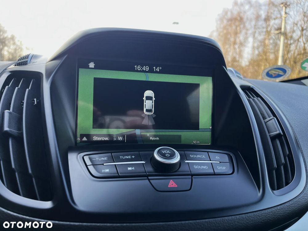 Ford Kuga 1.5 EcoBoost 2x4 Titanium - 28