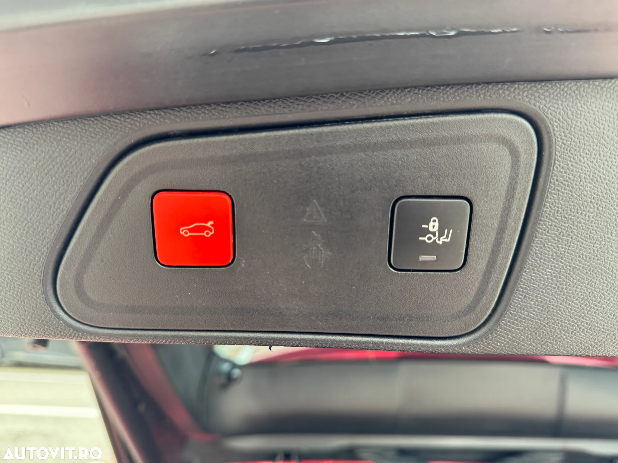 Peugeot 3008 BlueHDi 130 Stop & Start EAT8 Allure Business-Paket - 24