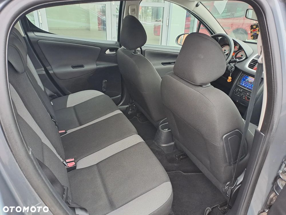 Peugeot 207 75 Tendance - 31