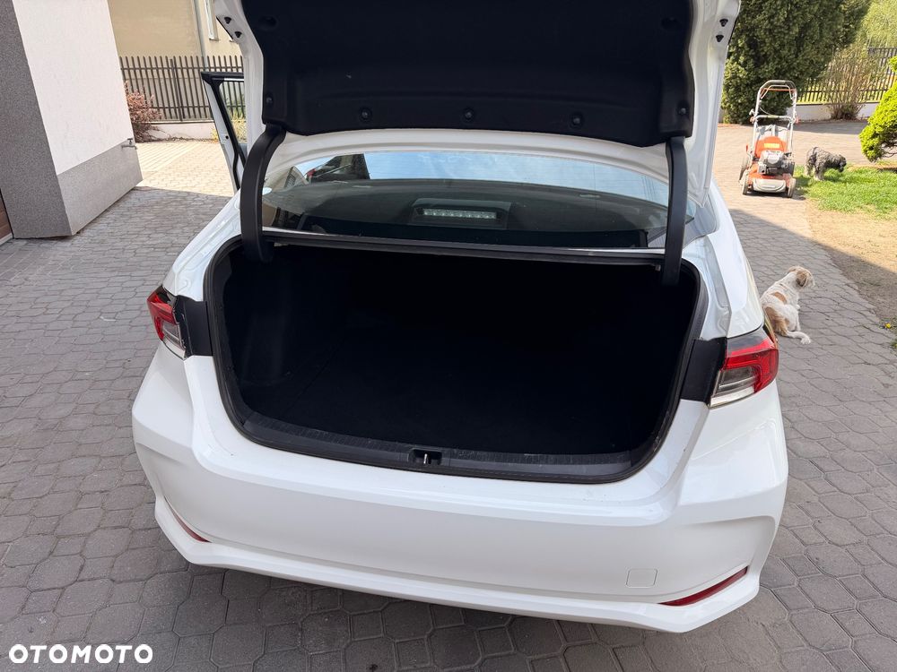 Toyota Corolla 1.8 Hybrid Comfort - 32