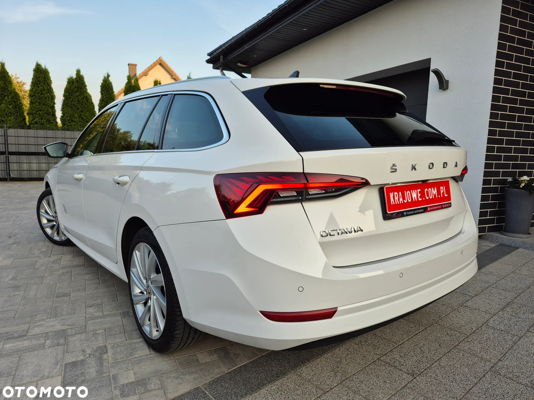Skoda Octavia 2.0 TDI Style DSG - 4