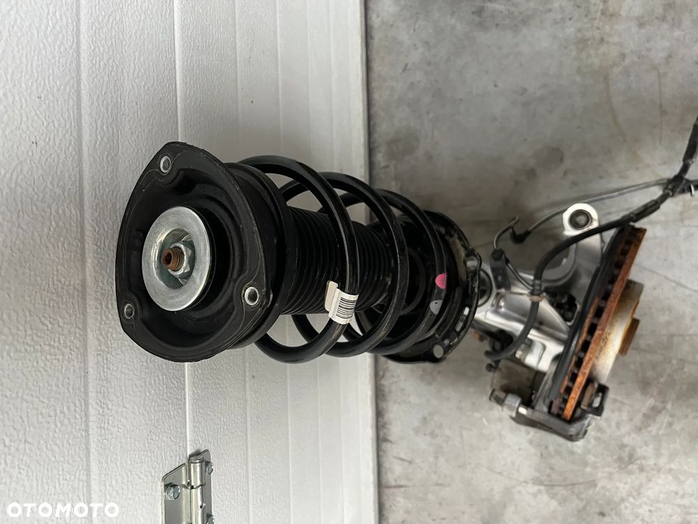 MCPERSON ZWROTNICA KOMPLET LEWA  4X4 SKODA OCTAVIA IV 5E3 2.0 22R - 4