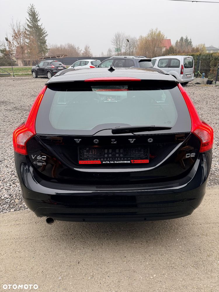 Volvo V60 D2 Kinetic - 17