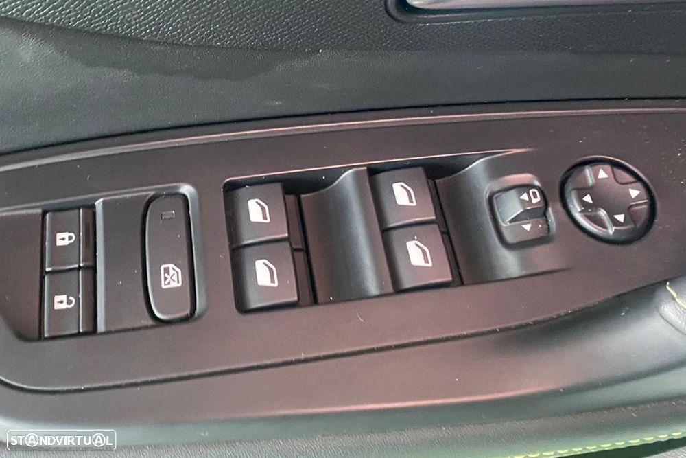 Peugeot 308 SW 1.2 PureTech GT EAT8 - 14