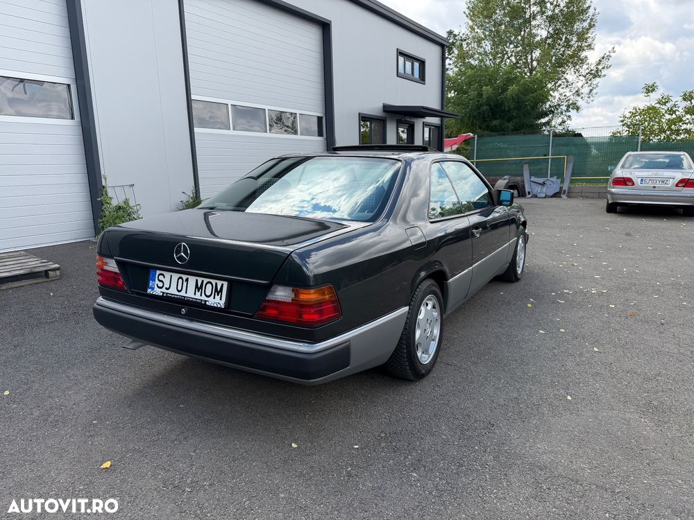 Mercedes-Benz W124 - 3