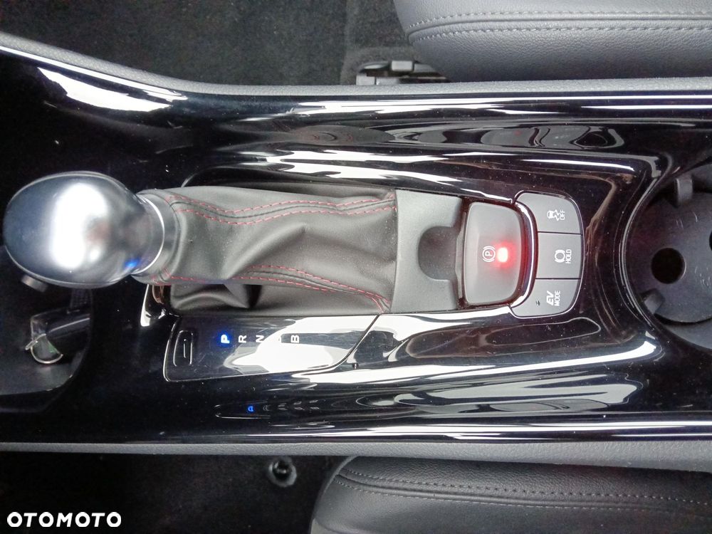 Toyota C-HR 1.8 Hybrid GPF GR Sport - 23