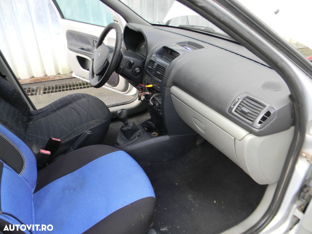 Dezmembrari  Renault CLIO 2 / SYMBOL 1  1998  > 2008 1.2 16V (BB05, B - 11