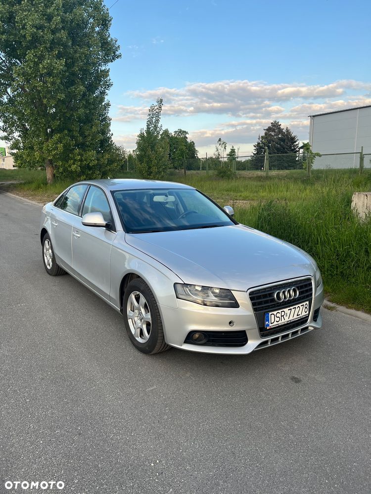 Audi A4 Limousine 2.0 TDI DPF Attraction - 1
