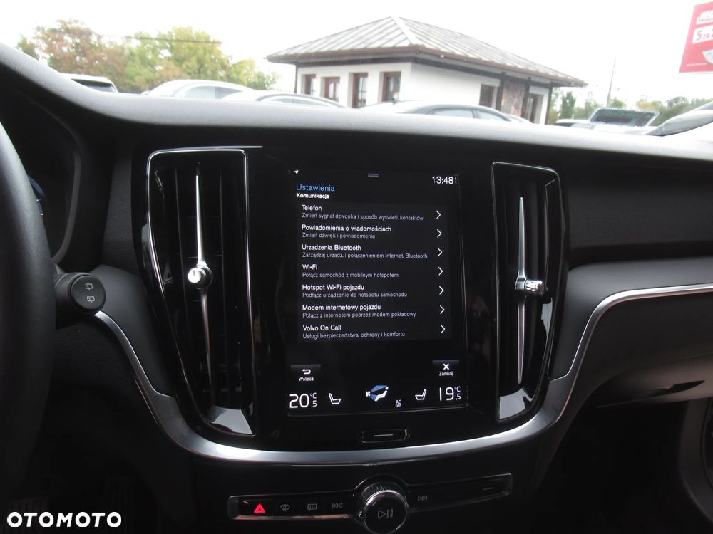 Volvo V60 T4 Momentum - 26