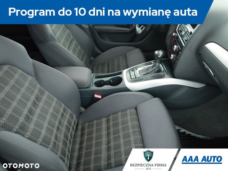 Audi A4 Avant - 9