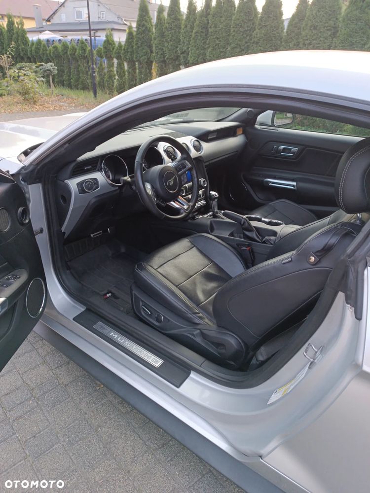 Ford Mustang 2.3 EcoBoost - 20