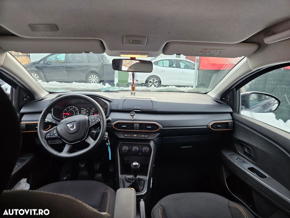 Dacia Sandero Stepway ECO-G 100 MT6 Essential - 4