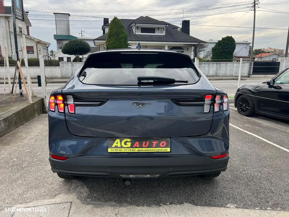 Ford Mustang Mach-E 75.7 kWh Base - 6