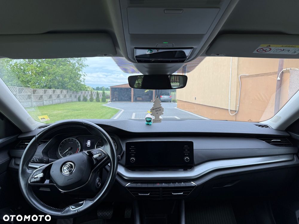 Skoda Octavia 2.0 TDI SCR Ambition DSG - 5