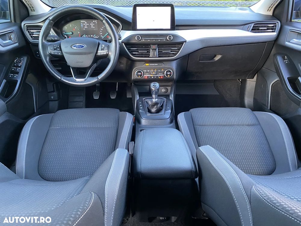 Ford Focus 1.5 EcoBlue Start-Stopp-System TITANIUM X - 6