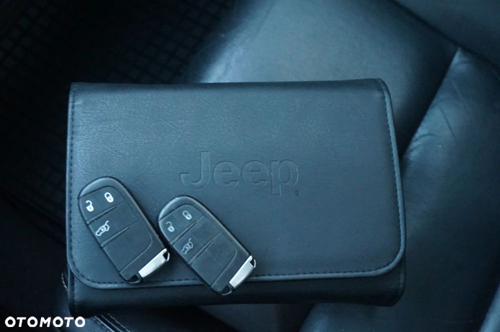 Jeep Grand Cherokee 3.0 CRD Limited - 22