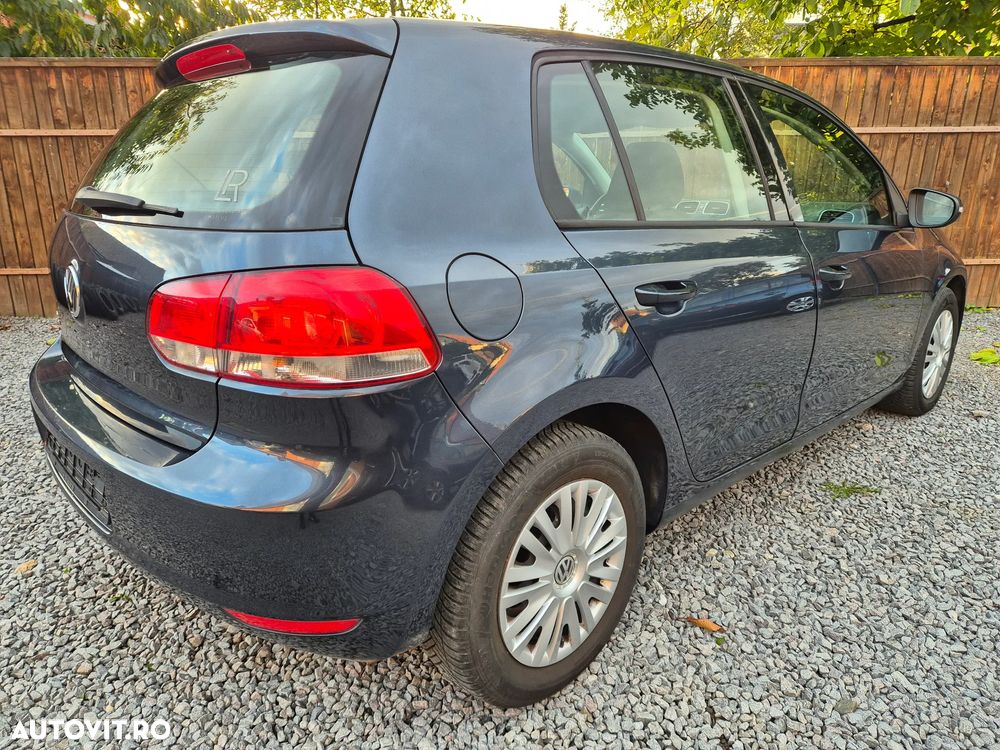 Volkswagen Golf - 3