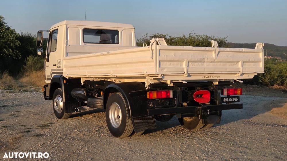 MAN 7,5t - basculabil 2006 -  280.ooo km - 10