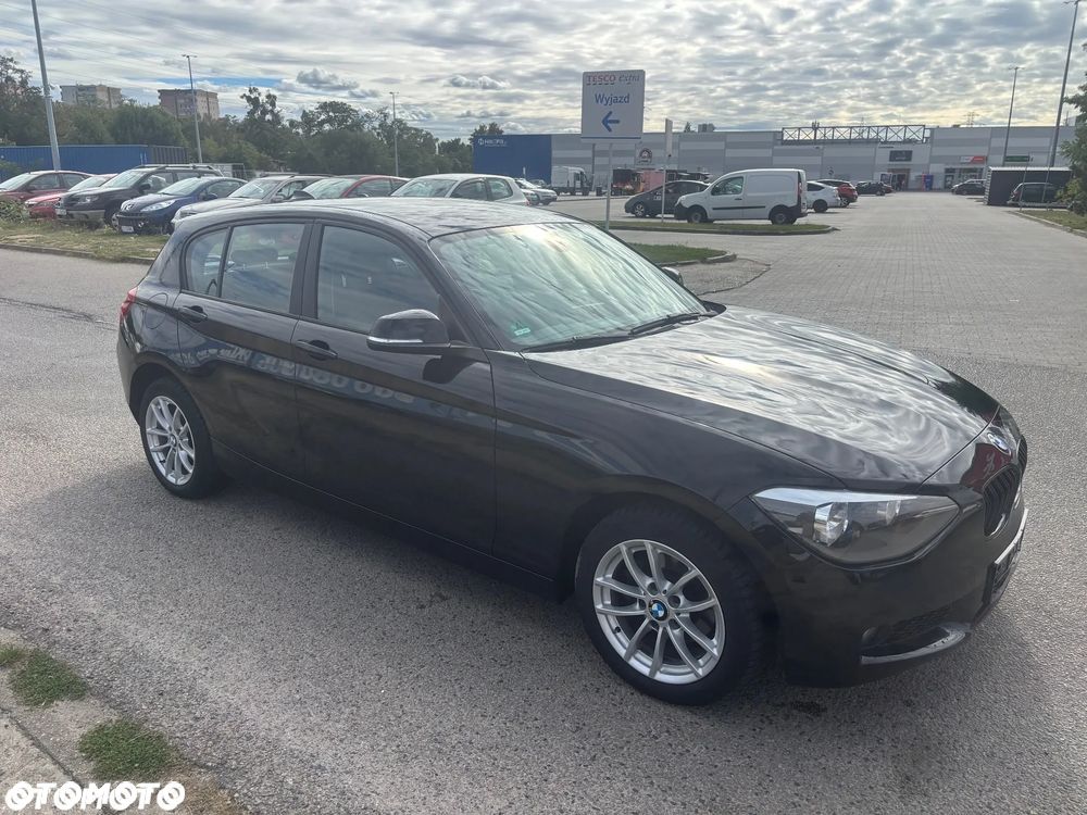 BMW Seria 1 116i - 11