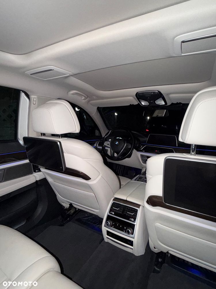BMW Seria 7 730Ld xDrive - 9