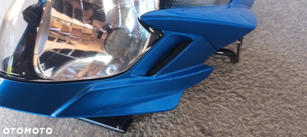 SUZUKI GSR 750 LAMPA PRZÓD REFLEKTOR CZASZA OWIEWKA STELAŻ - 3