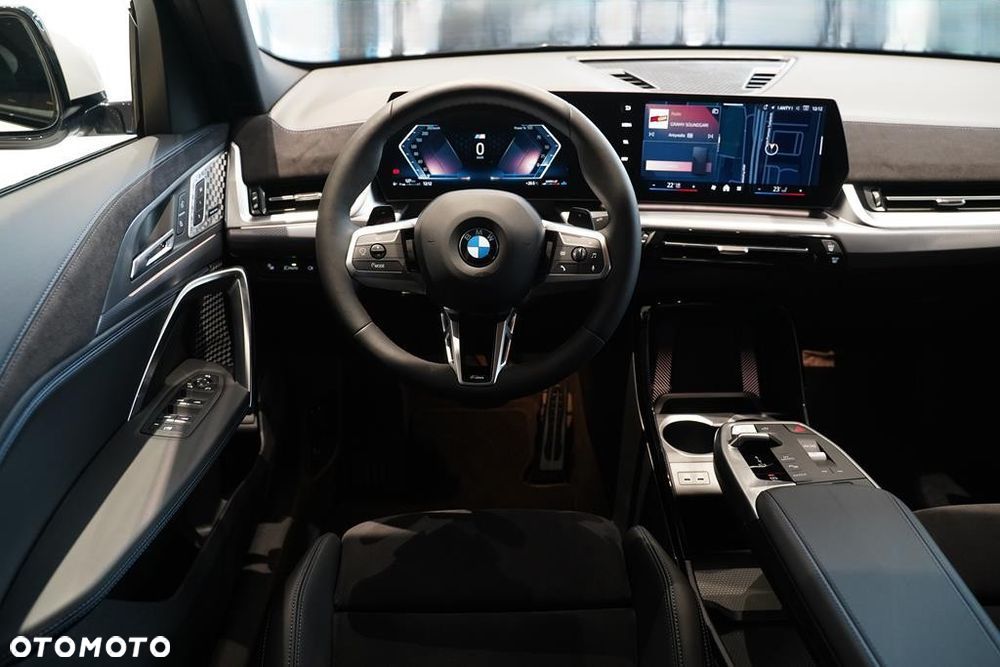 BMW X2 - 12