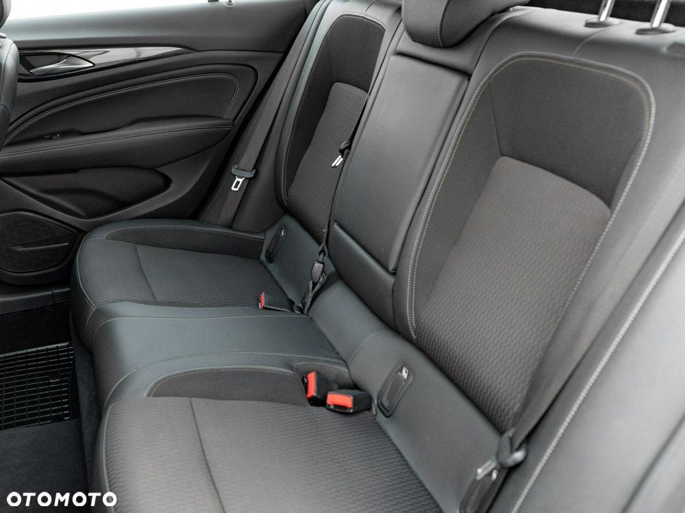 Opel Insignia 2.0 CDTI Innovation S&S - 25