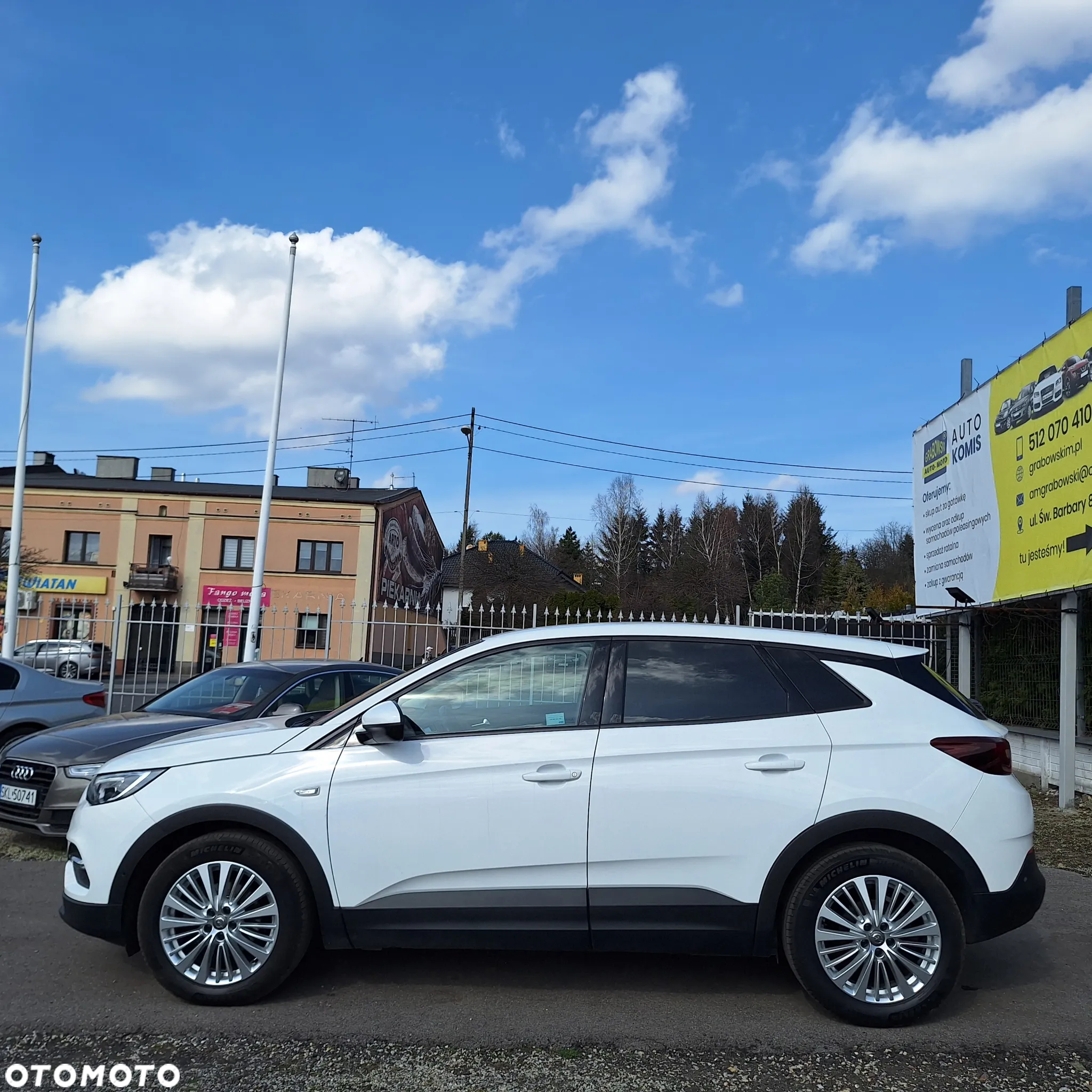 Opel Grandland X 1.2 T GPF Enjoy S&S - 4