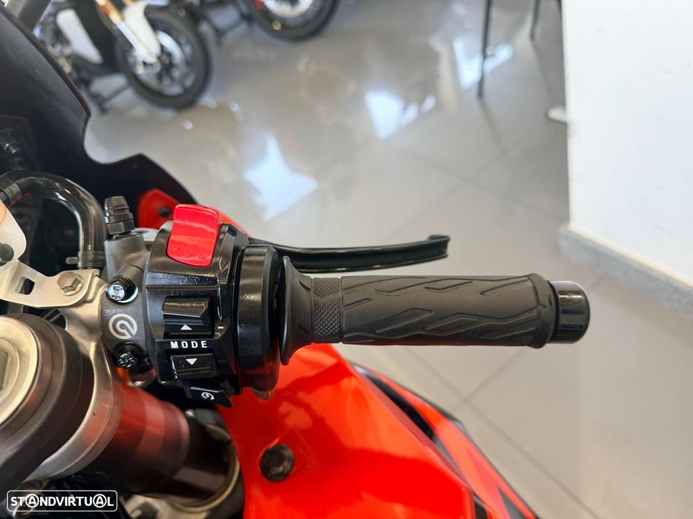 Suzuki GSX-R 1000 - 7