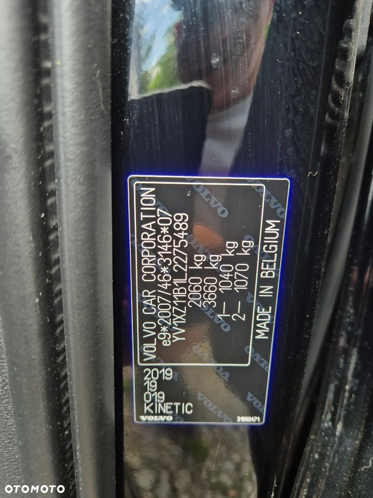 Volvo XC 40 - 32