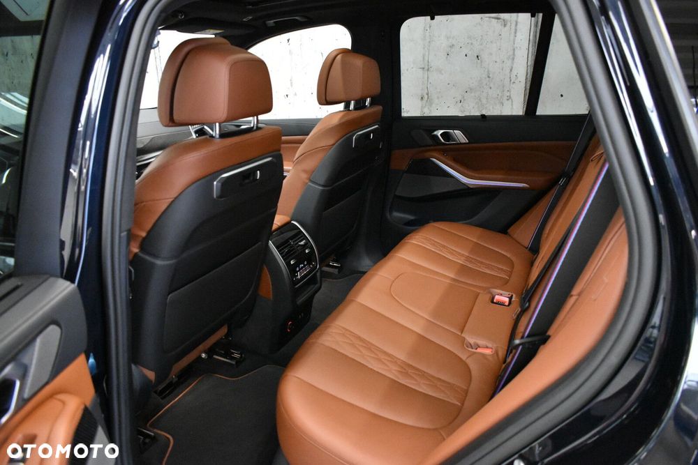 BMW X5 - 25