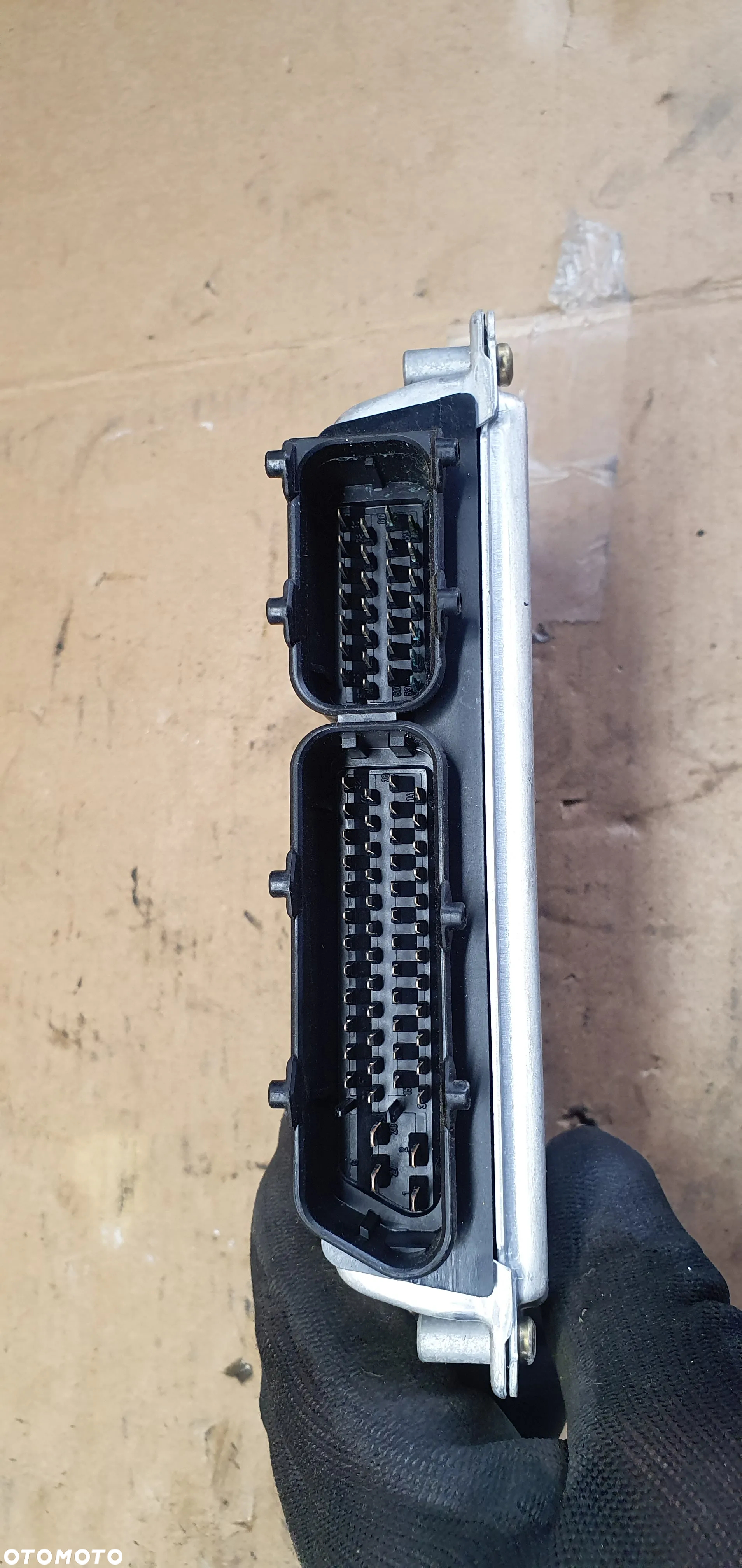 Komputer sterownik silnika Audi A6 C5 Passat B5 2.8 V6 4D0907551R - 2