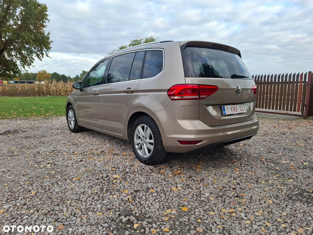 Volkswagen Touran 1.5 TSI EVO Highline - 4
