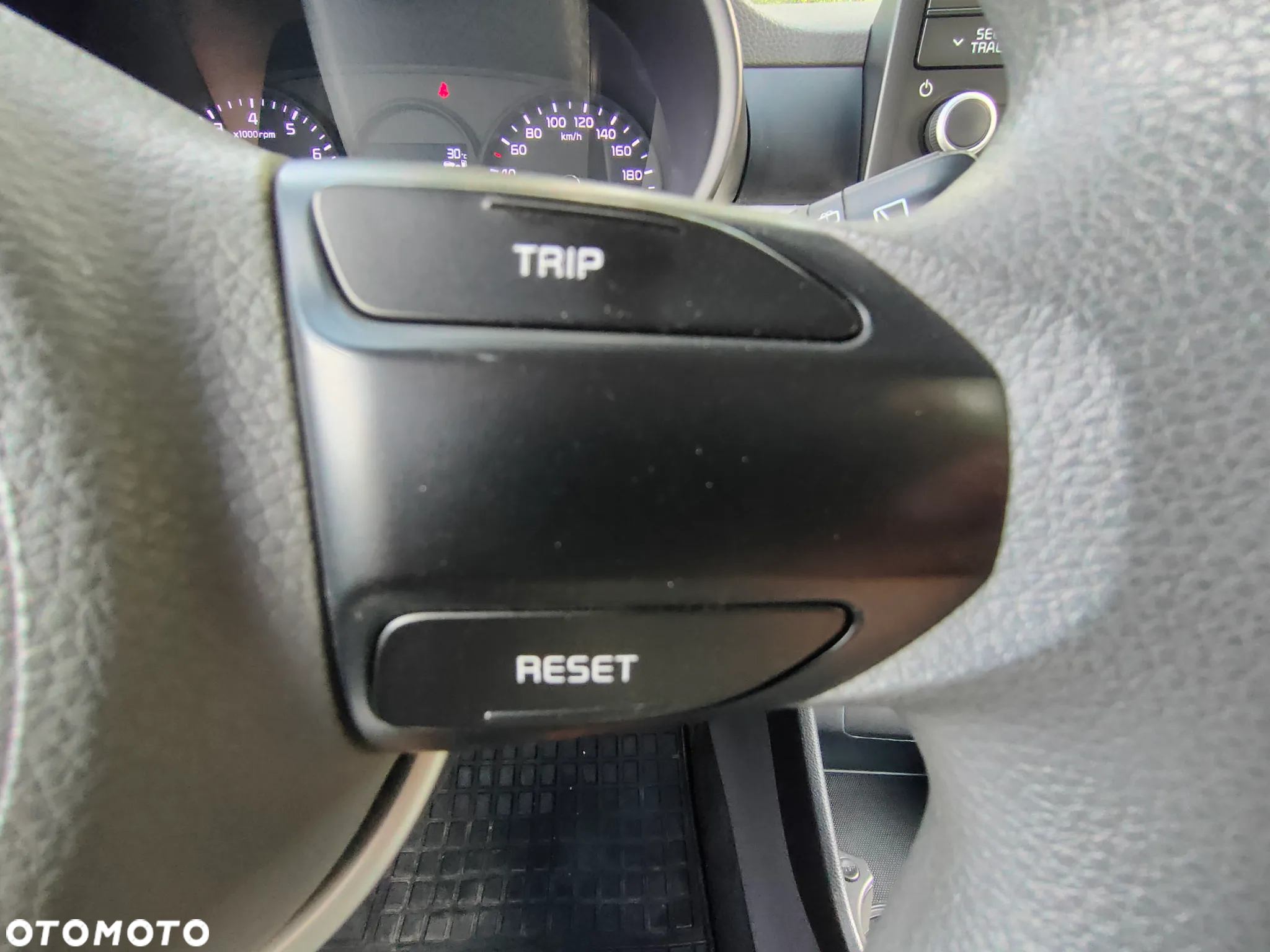 Kia Picanto 1.0 M - 17
