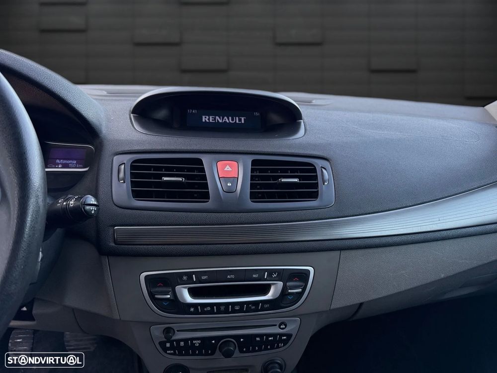 Renault Mégane Sport Tourer 1.5 dCi Luxe - 9