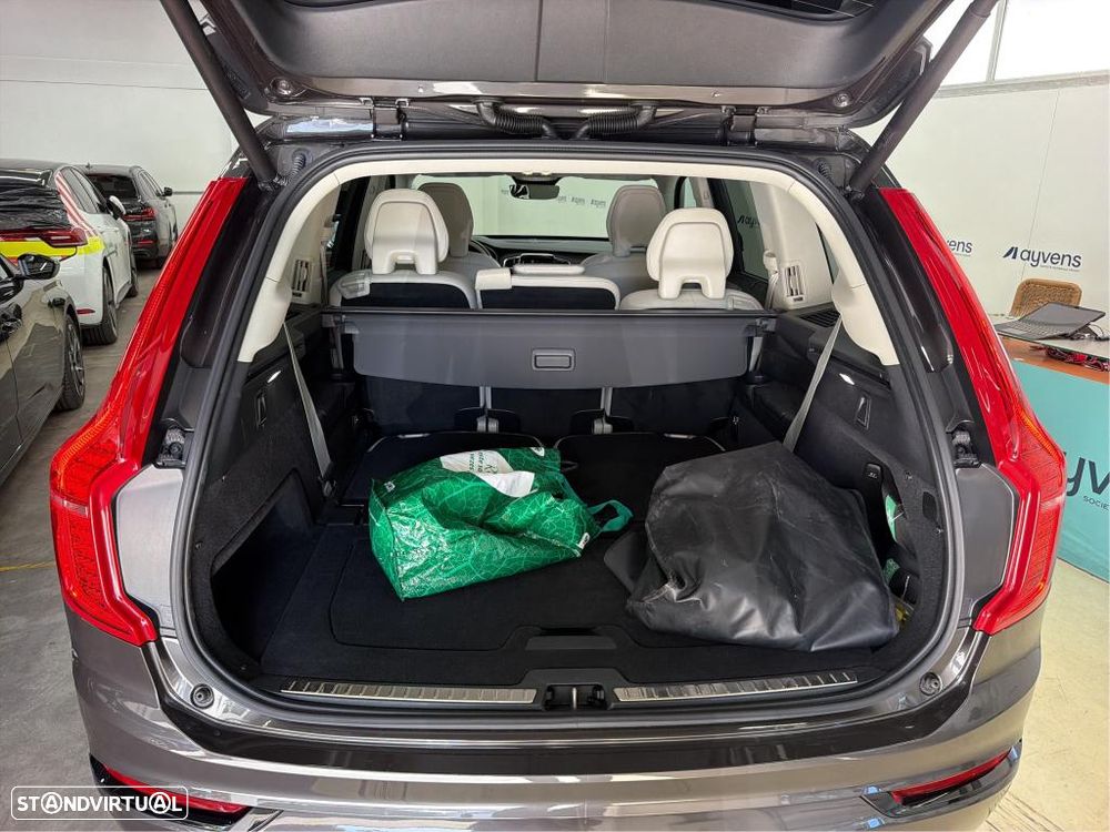 Volvo XC 90 2.0 T8 PHEV Plus Dark AWD - 11