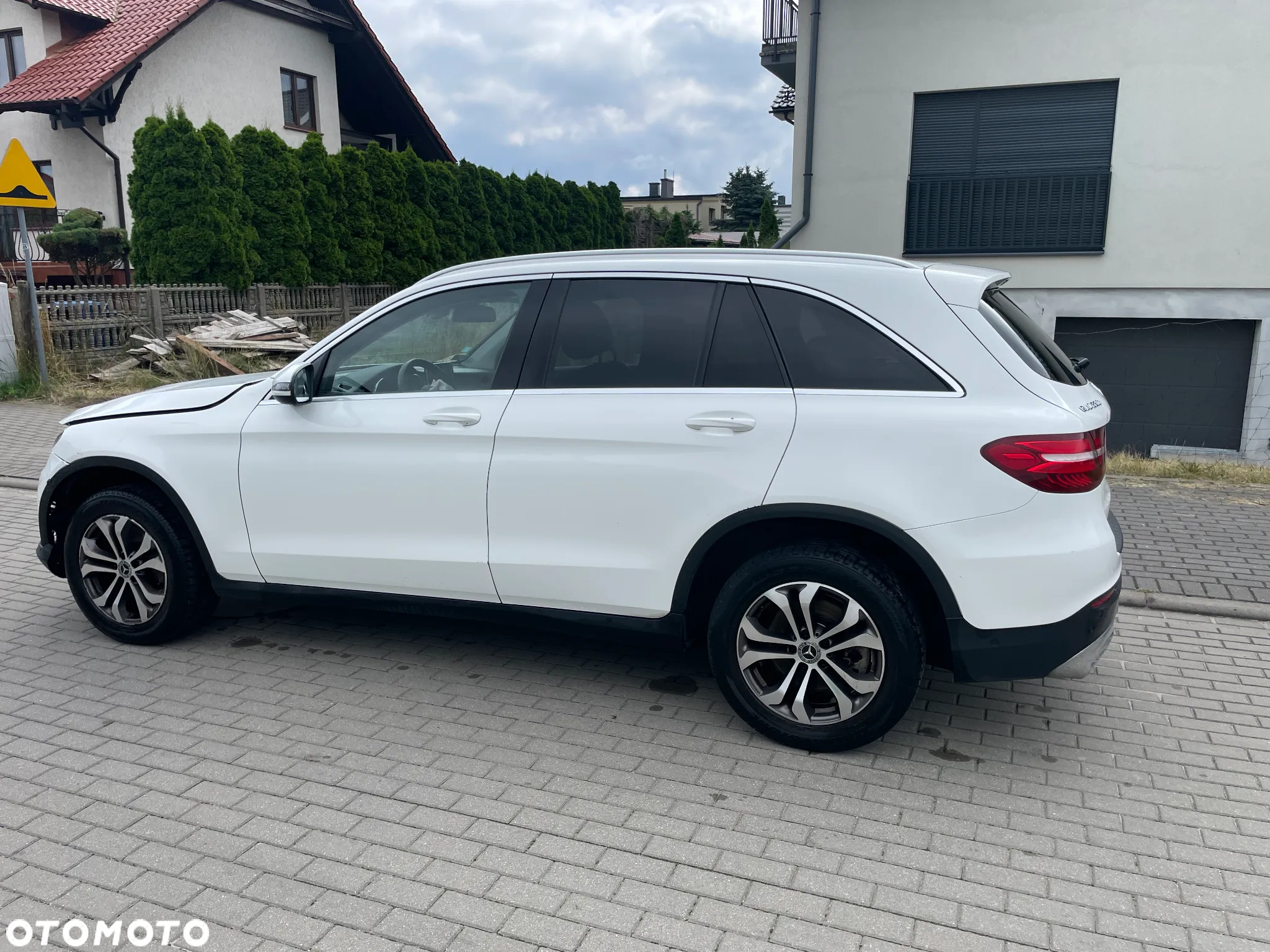 Mercedes-Benz GLC 220 d 4-Matic - 11