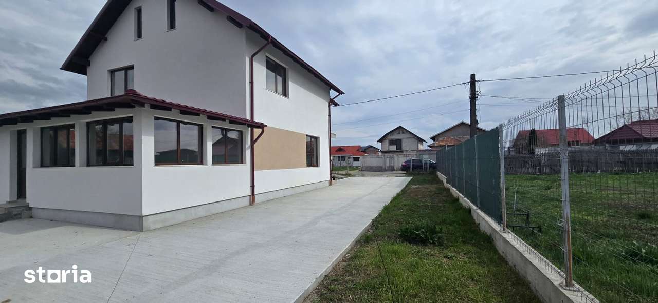 CASA P+1 BRADU 600 MP, TEREN, LA 3 KM DE ORASUL PITESTI - Imagine principală: 2/8
