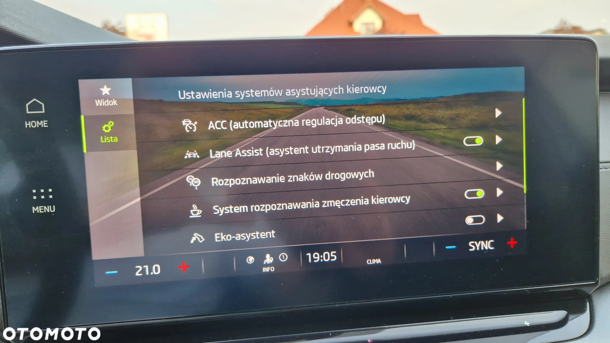 Skoda Octavia Combi 2.0 TDI DSG Sport Edition - 25