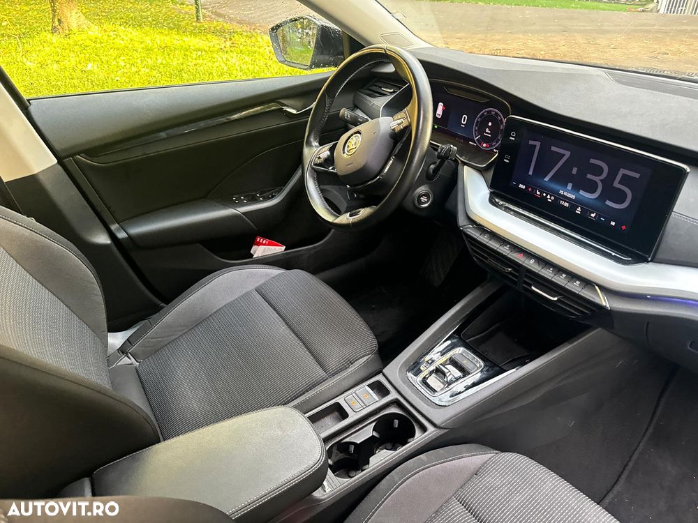 Skoda Octavia 2.0 TDI DSG First Edition - 26