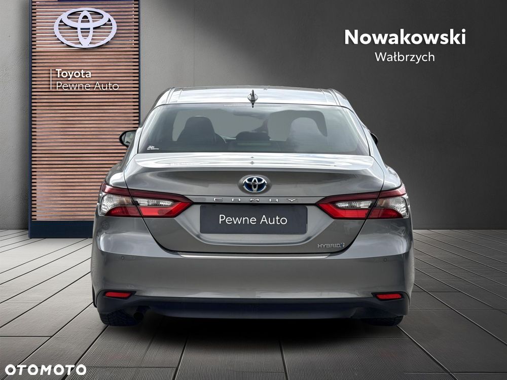 Toyota Camry 2.5 Hybrid Prestige CVT - 9