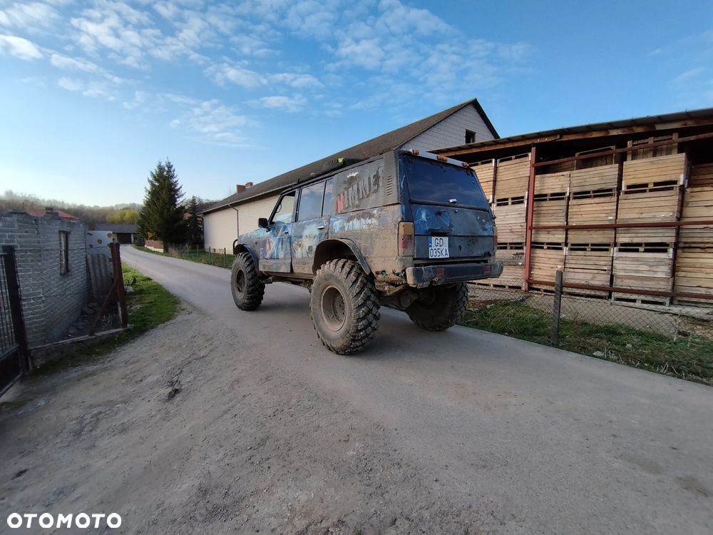 Nissan Patrol - 4